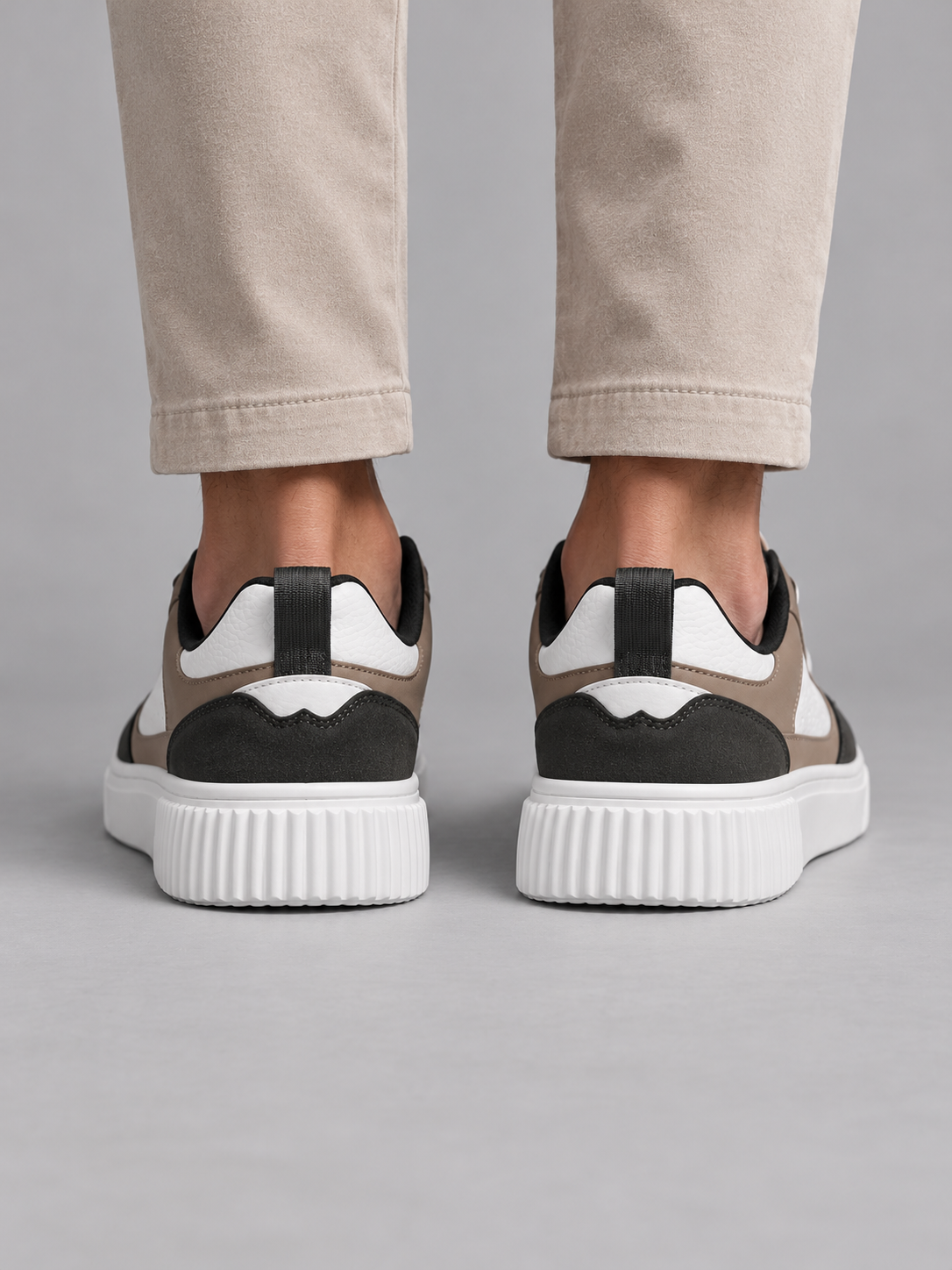 Men's Colour Block Low-Top Trainers | Lace-Up, Chunky Sole