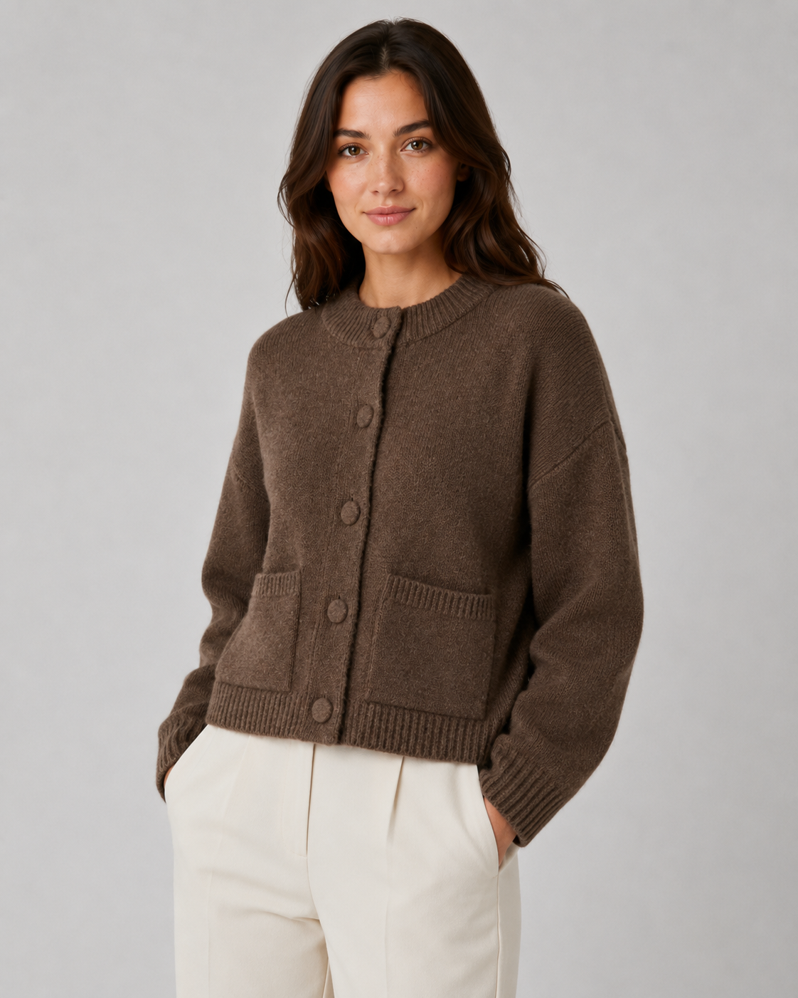 Women's Cropped Chunky Knit Cardigan With Patch Pockets